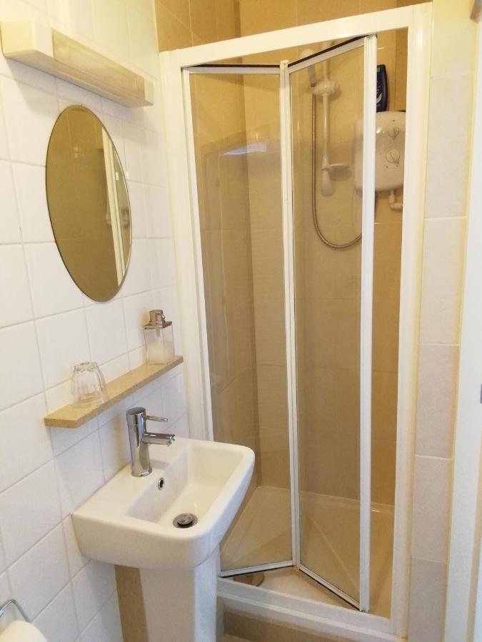 Railway Cottage Суонидж Екстериор снимка